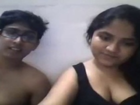 Beautiful Tamil college girl in steamy sex video