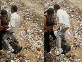 Desi aunty caught having outdoor sex with a guy