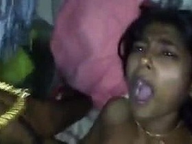 Homemade video of Indian couple having sex with creampie near bechuad