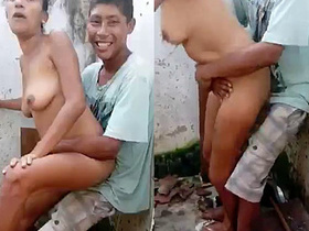 Indian slut gets pounded in the great outdoors