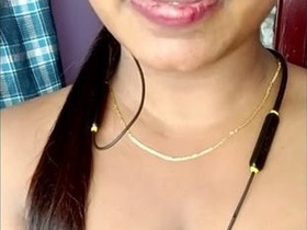 Tamil bhabhi's webcam show for adults