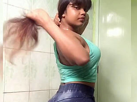 Desi beauty with huge breasts gets naughty