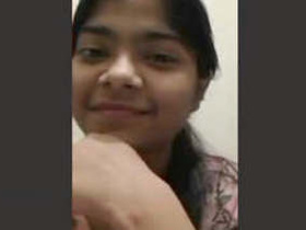 Bangladeshi girl gets naughty on video call