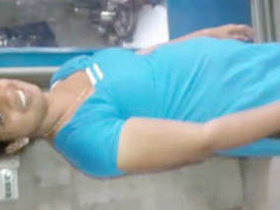 South Indian babe gets naked for her lover in a steamy video