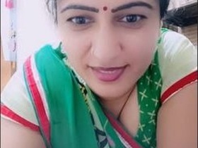 Experience the ultimate pleasure with Manju Queen Bhabha's live performance