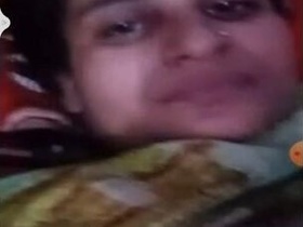 Bhabhi flaunts her boobs and pussy on VK