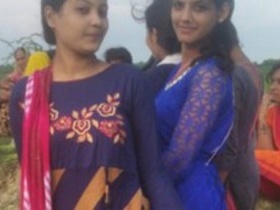 Cute Indian girl in a hot video