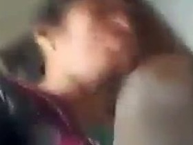 Desi aunty gets naughty with driver in this MMS scandal