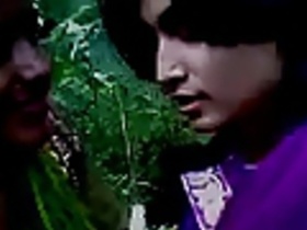 Indian girls share a kiss in amateur video