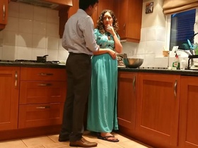 Desi bhabhi teaches her son's friend in Hindi and things get steamy