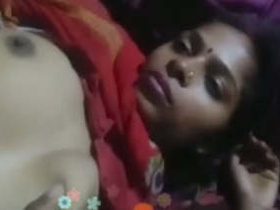 Indian couple gets caught in the act of sexual intercourse