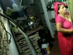 Desi aunty gets changed in this married couple's video
