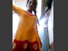 Nice desi teen shows off her sexy pussy