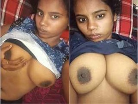 Exclusive video of Tamil girl baring her breasts and pussy