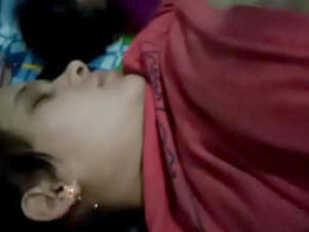 Hubby catches wife sleeping naked and films her