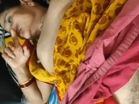 Aunty's mature pussy is still a sight to behold