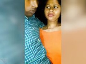 Indian wife's oral skills on display in MMS video