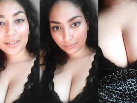Watch this gorgeous teen with big boobs break a record
