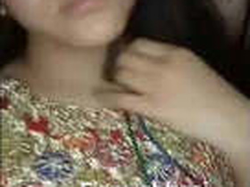 Pakistani girl plays with her big boobs in a sensual video