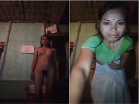 Exclusive nude video of Indian hunk Boudi