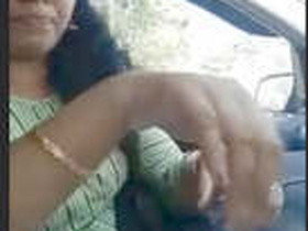 Mallu girl gives a blowjob in a car