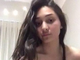 NRI model Aisha's nude selfie goes viral