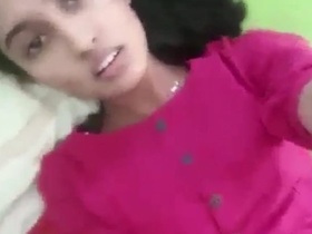 Tamil girl gives blowjob and gets fucked