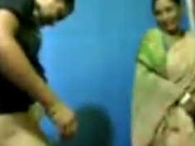 Friend of a friend gets lucky with a saree-clad mom