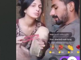 Enjoy a cute girl's pretty pussy with fingering action