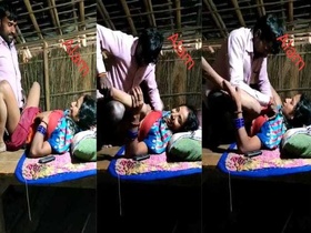 Desi wife gets fucked by lender in village