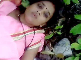 Desi bhabhi Selva indulges in wild sex in the jungle