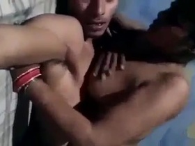 Indian porn video featuring a couple sending MMS to their young lover