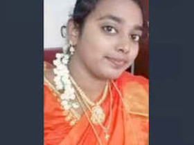 Tamil girl revealing her breasts and pussy on video chat