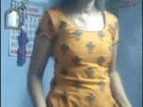 Cute Desi teen flaunts her body on webcam