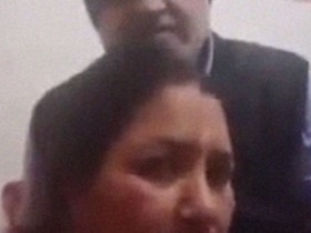 Mature Indian aunty gets fucked and sucks cock