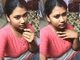 Desi Indian bhabhi gives a handjob and gets fucked
