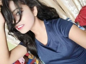 Desi girl's stunning performance in a porn video